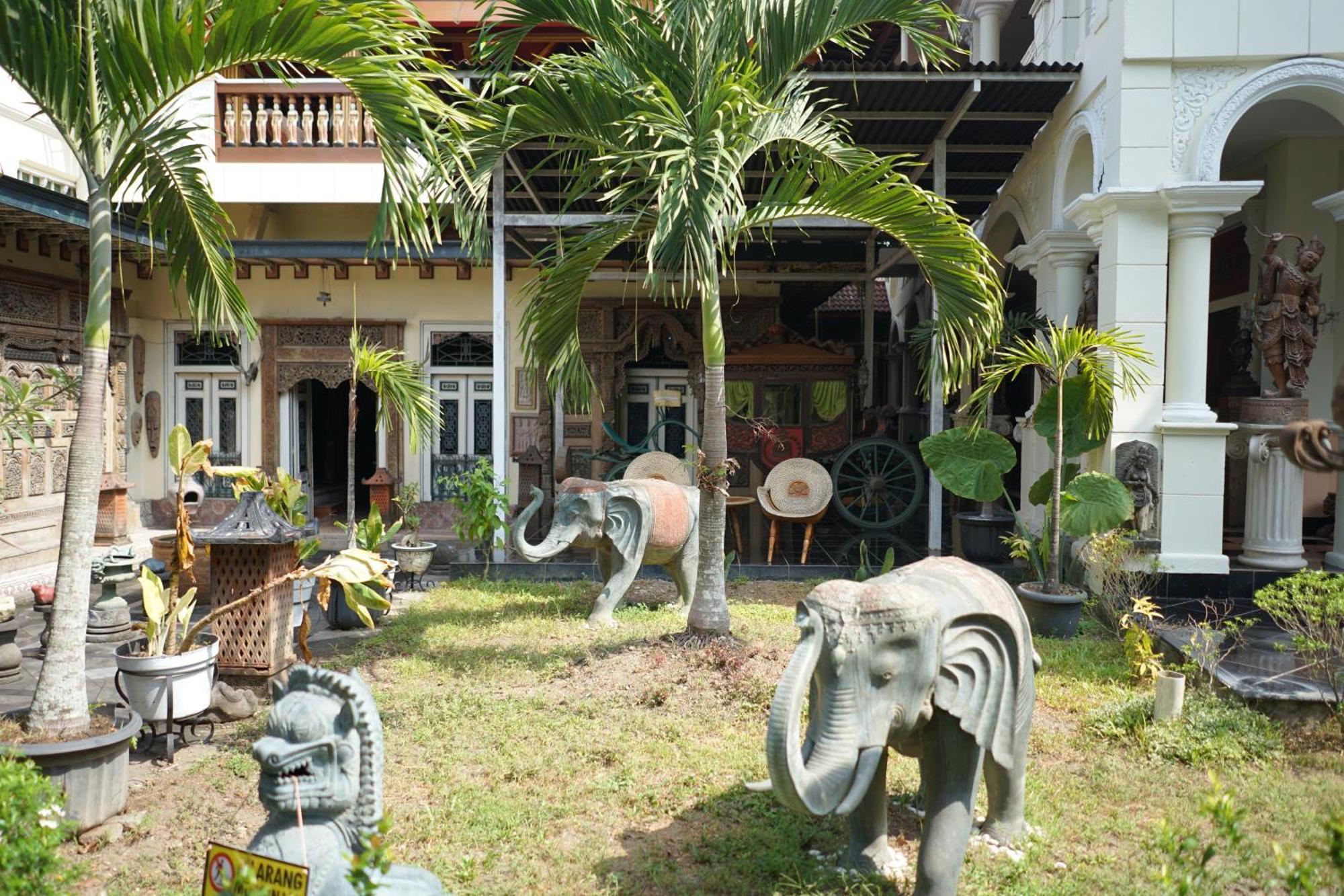 Rumah Pesik Art Heritage Gondowulung Eksteriør bilde